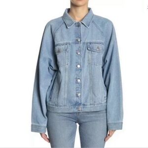Madewell Oversized Raglan Light Wash Denim Jacket